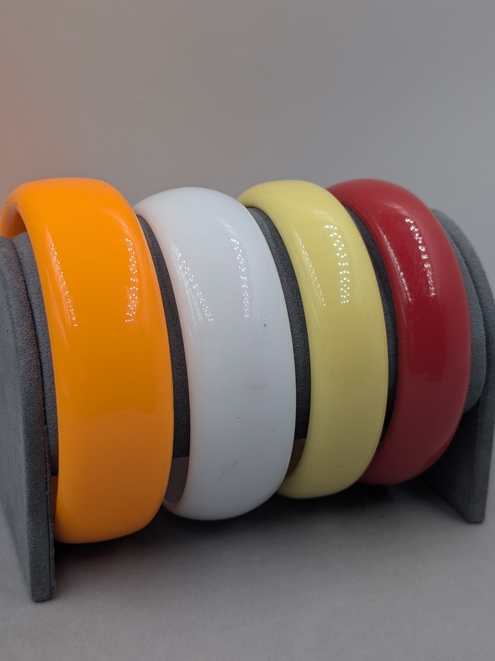 Vintage Genuine Lucite Bangle Bracelet Set Orange, White, Yellow, Red 1019